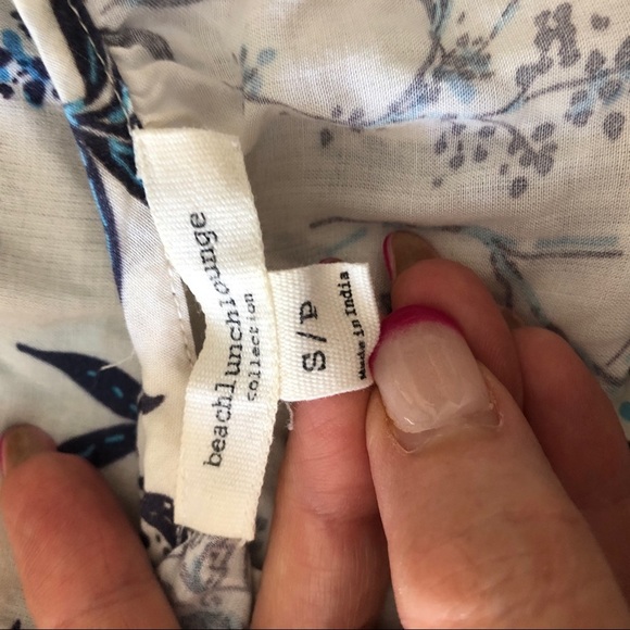 Beachlunchlounge lightweight floral long sleeve size S runs large - Picture 5 of 7